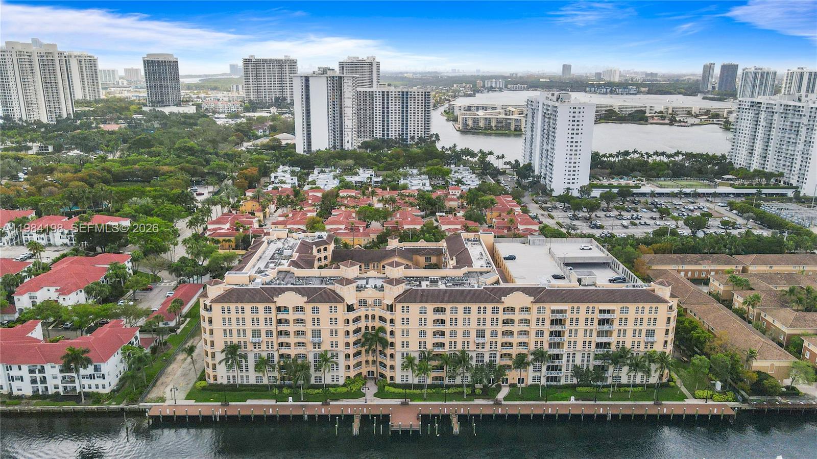 ALAQUA - Residential Lease