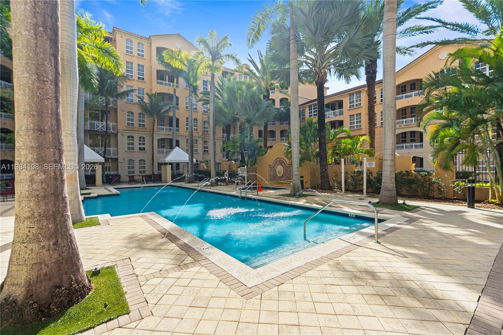 ALAQUA - Residential Lease