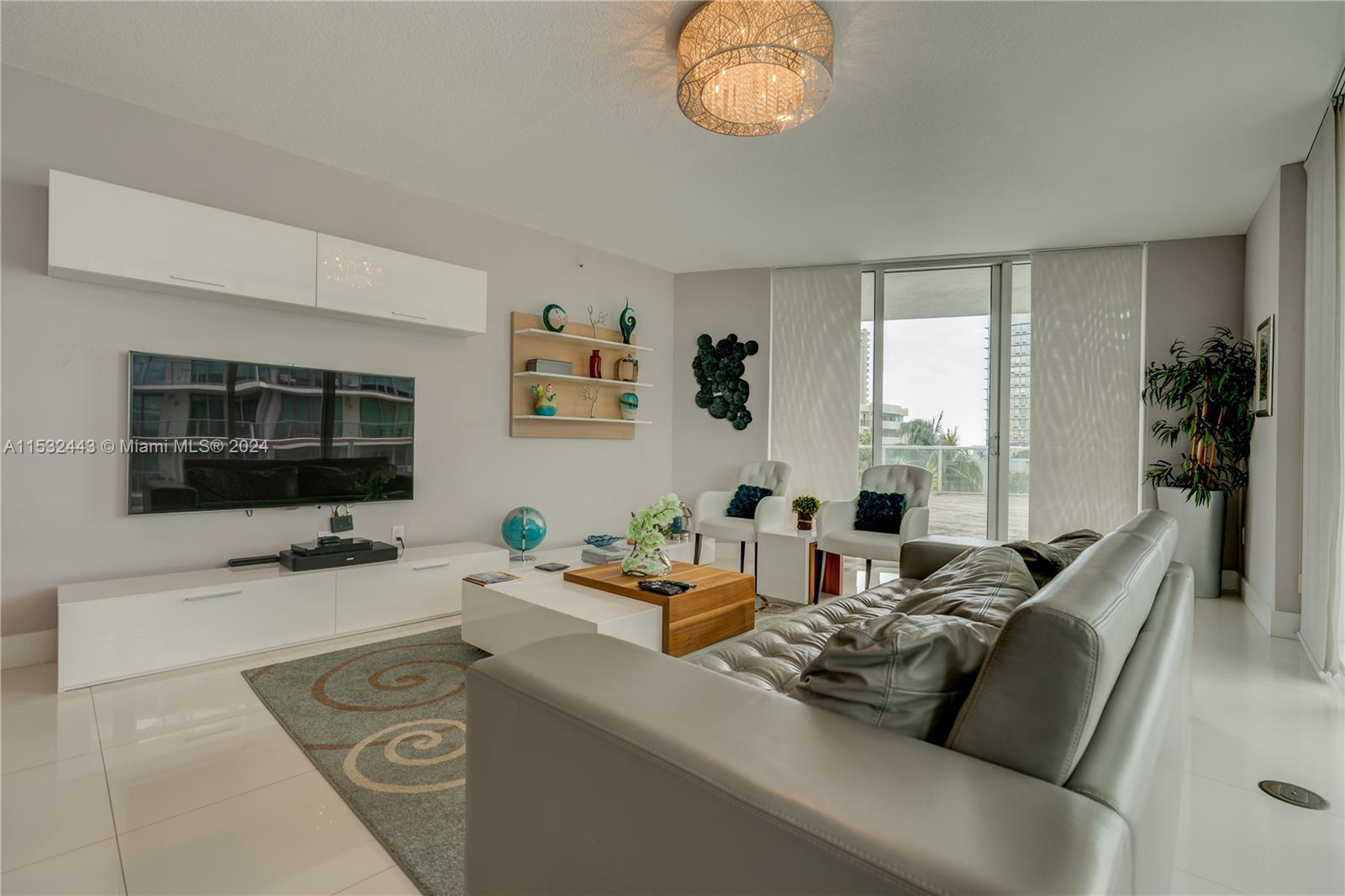 EDEN HOUSE CONDO - Residential