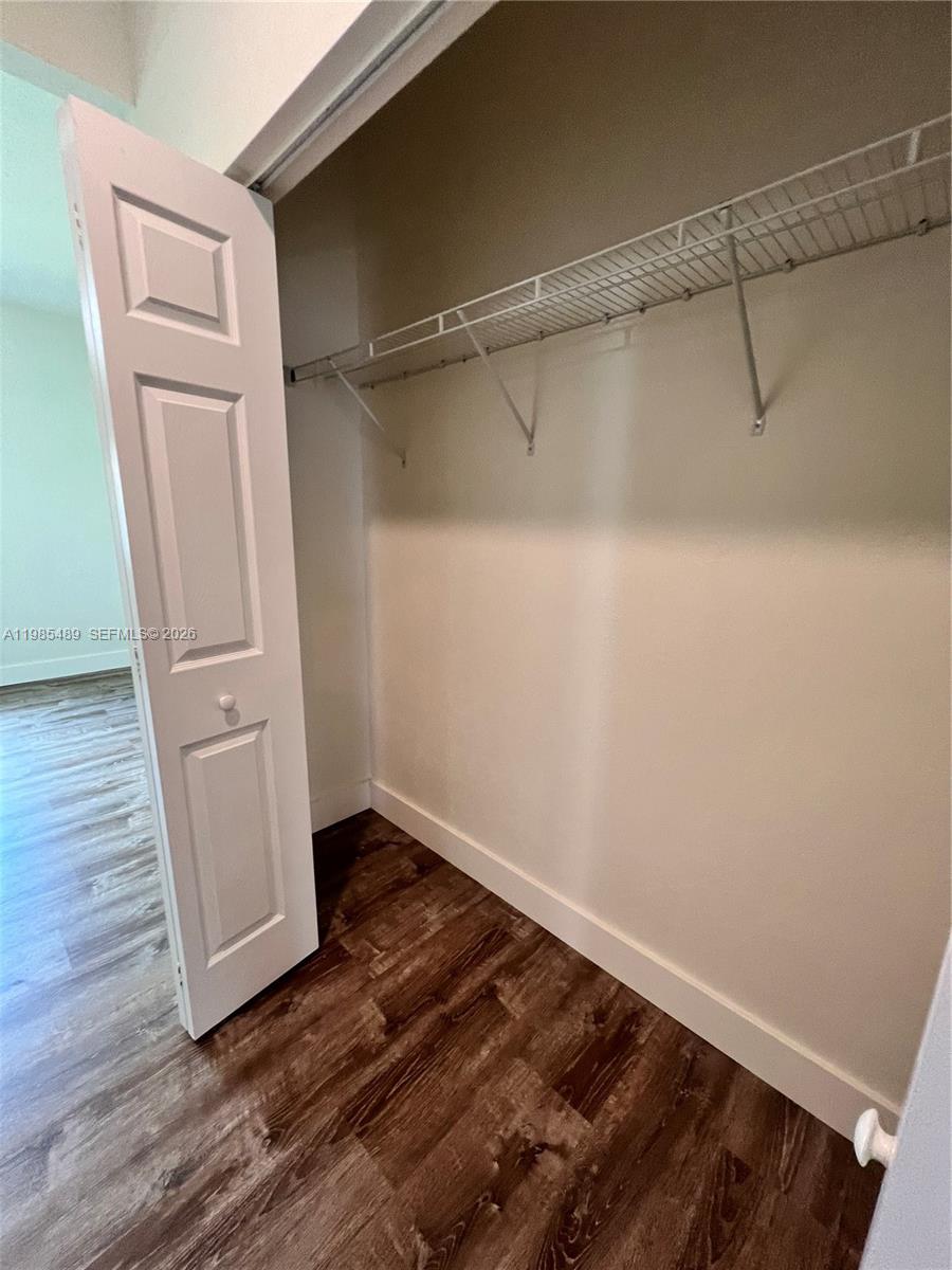 COCO PALM ESTATES - Residential Lease