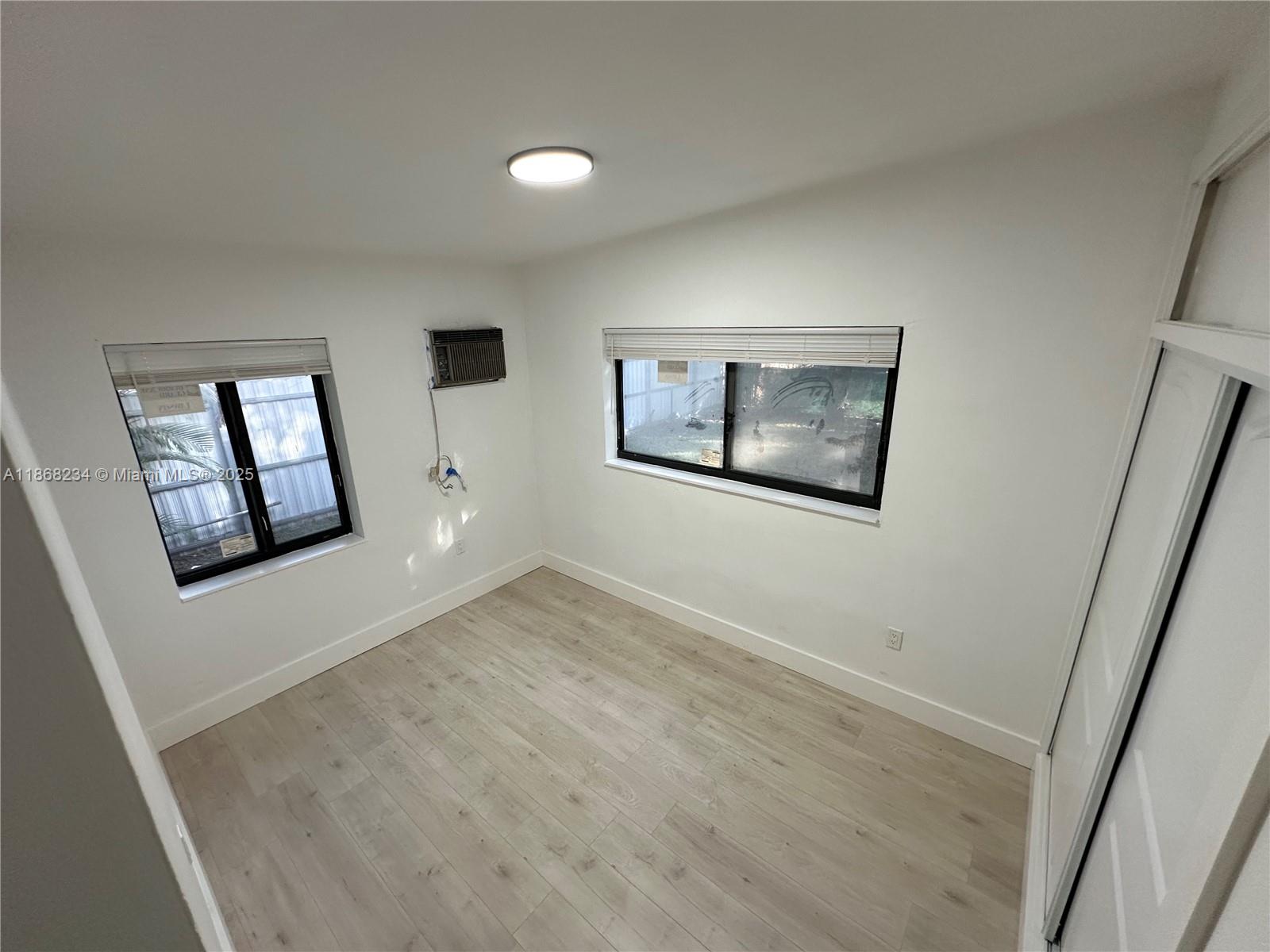 CRAVERO CLOVERLEAF ESTATE - Residential