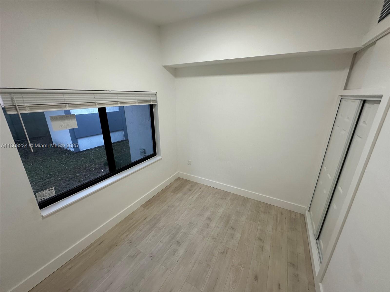 CRAVERO CLOVERLEAF ESTATE - Residential