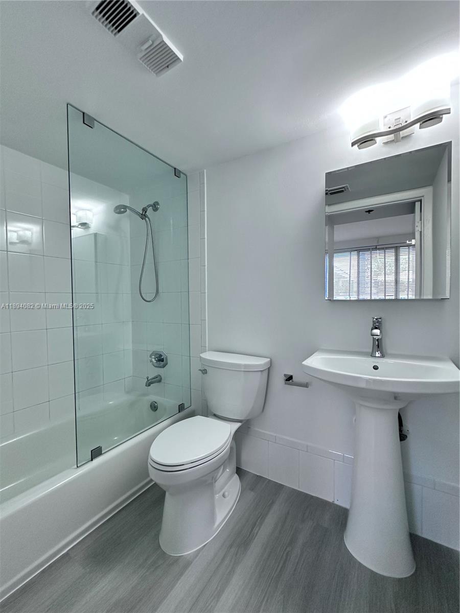BRICKELL KEY II CONDO - Residential