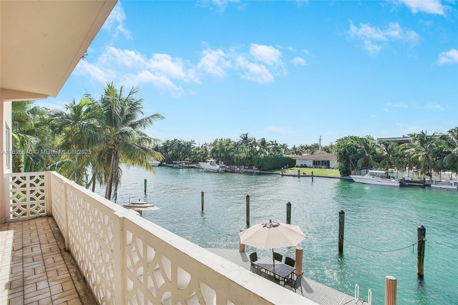 View photos, virtual tours, details... 10110 W Bay Harbor Dr 4