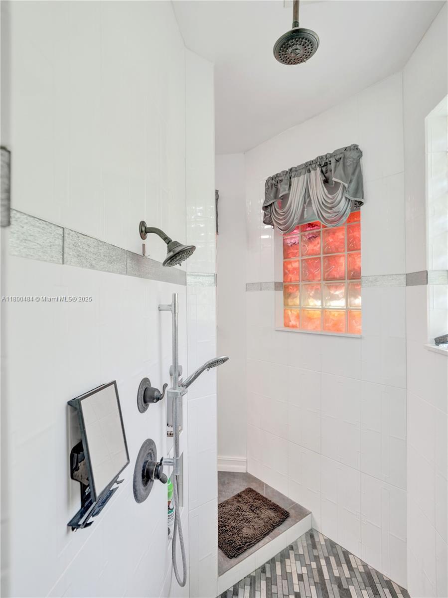 FLA FRUIT LANDS CO SUB NO - Residential