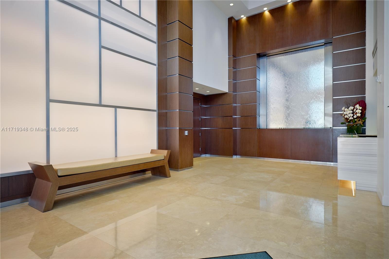 GREEN DIAMOND CONDO - Residential