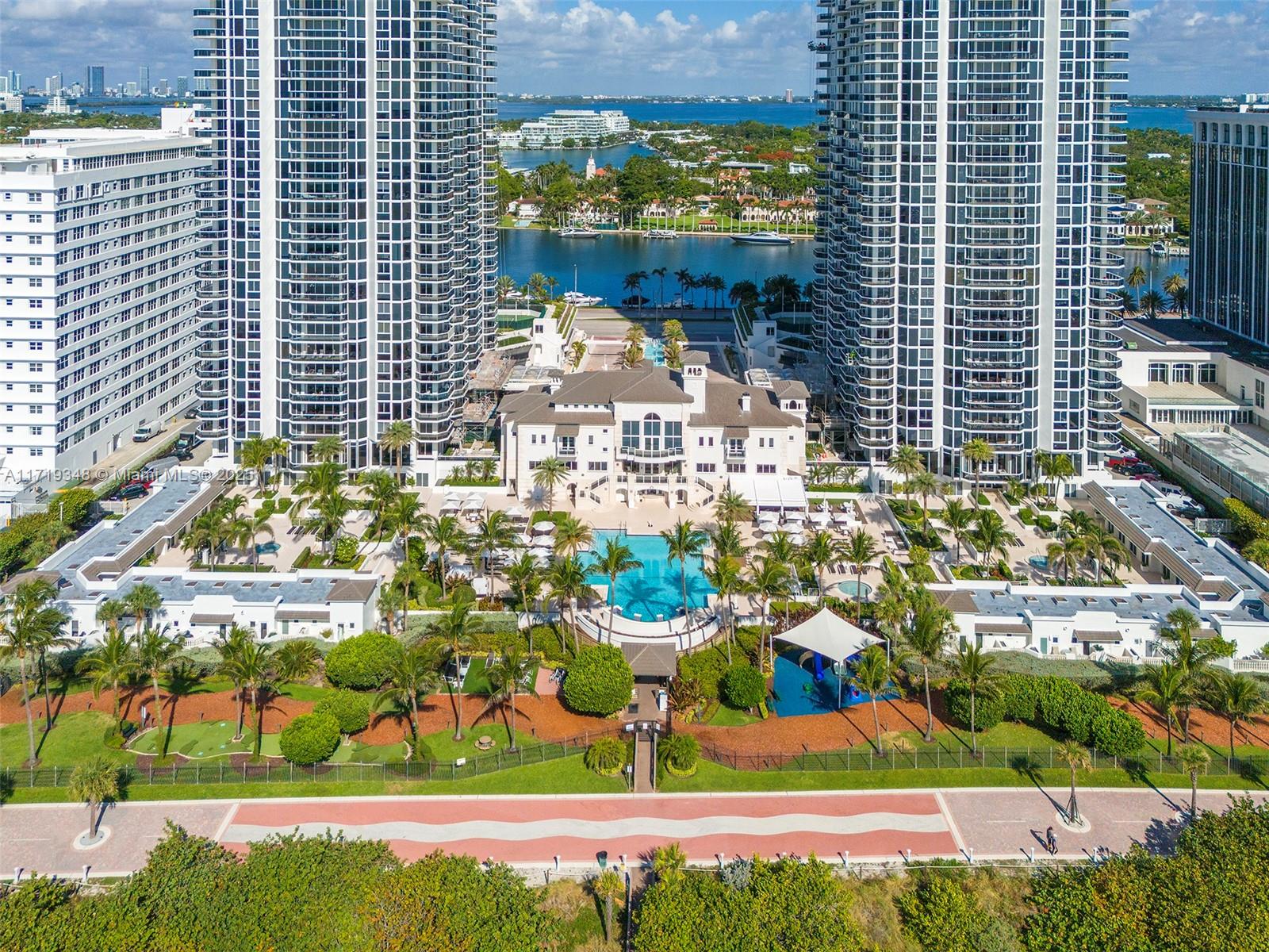 GREEN DIAMOND CONDO - Residential