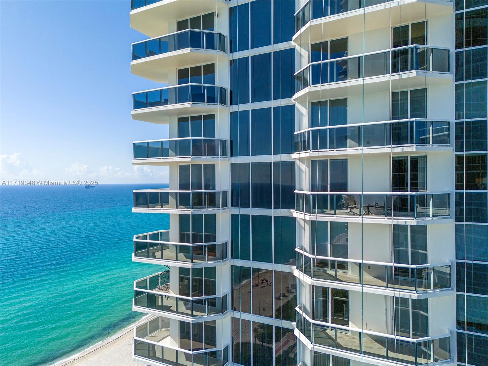 GREEN DIAMOND CONDO - Residential