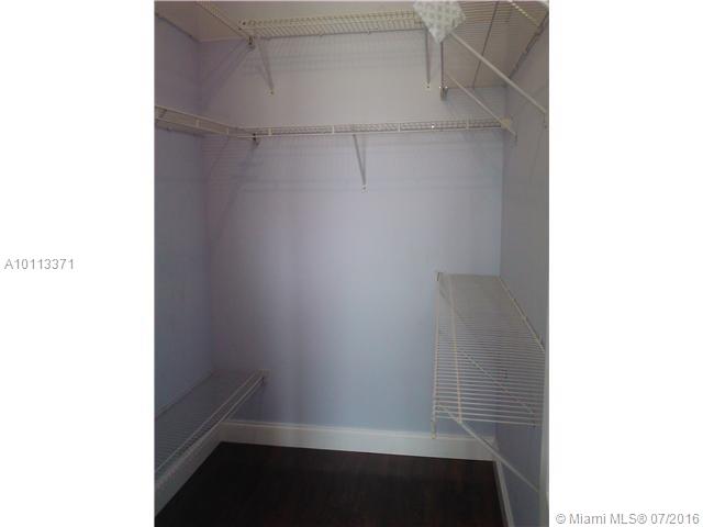 Marbella Bay - Residential Lease