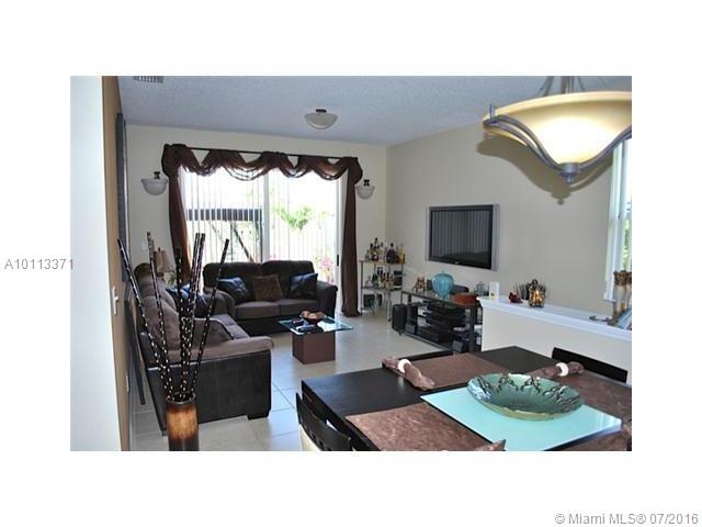 Marbella Bay - Residential Lease