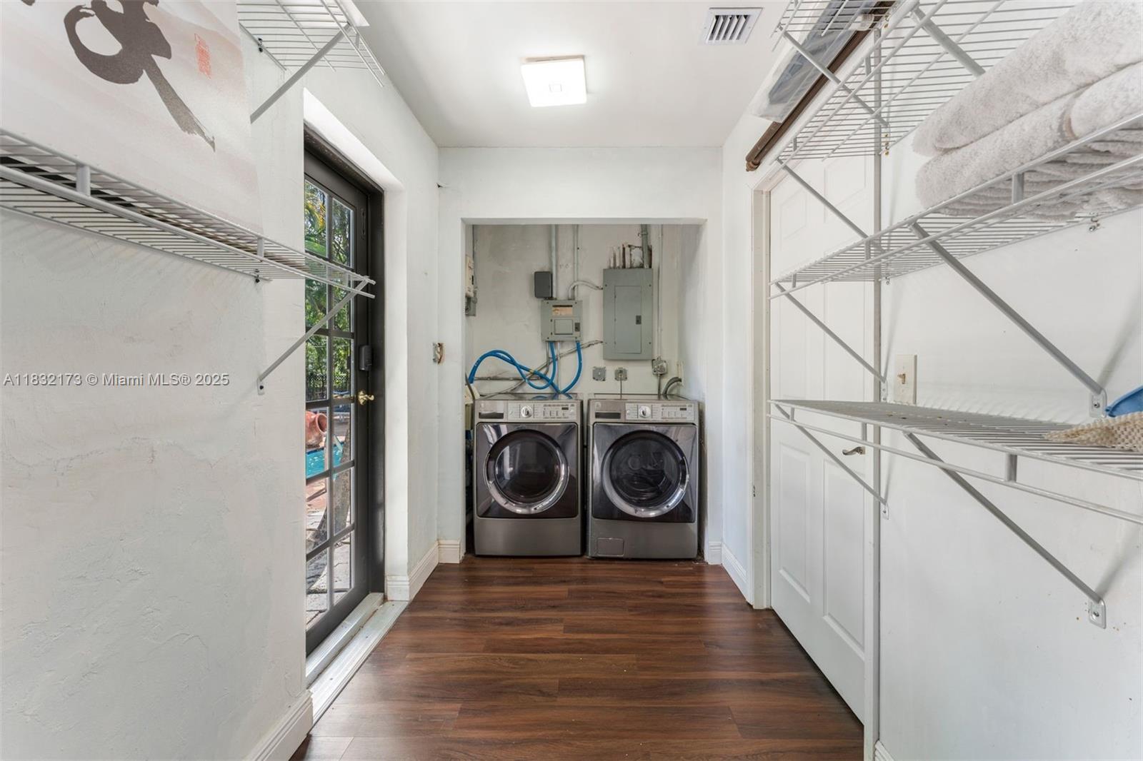 CORAL GABLES SEC C - Residential Lease