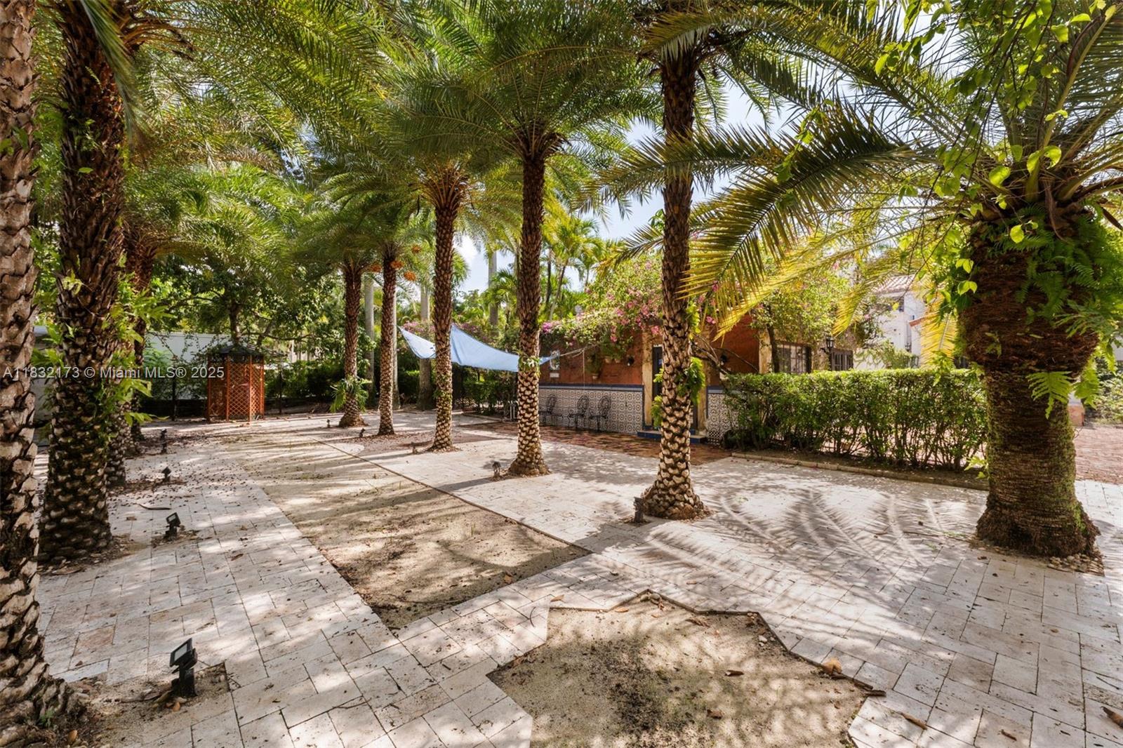 CORAL GABLES SEC C - Residential Lease