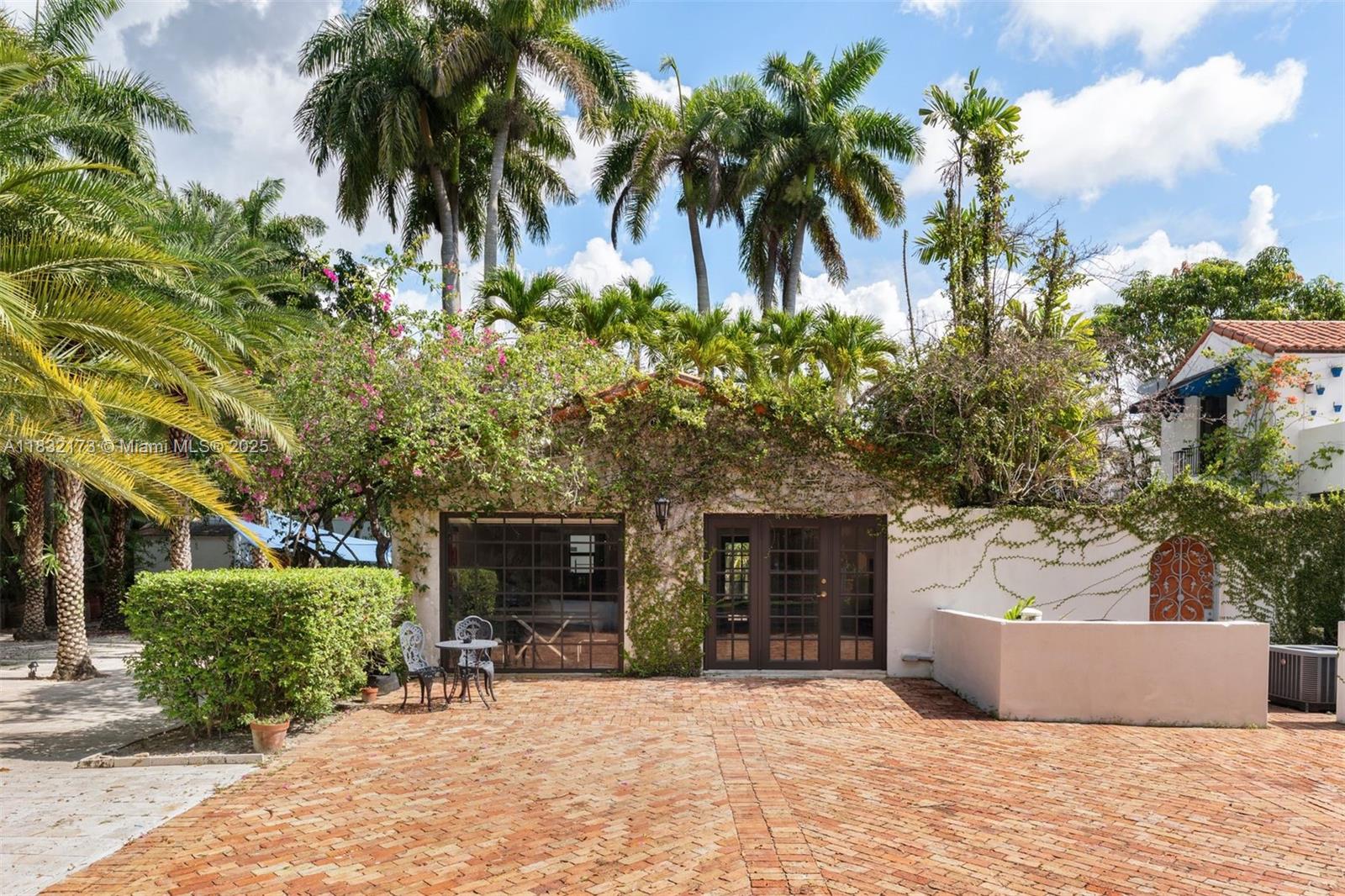 CORAL GABLES SEC C - Residential Lease