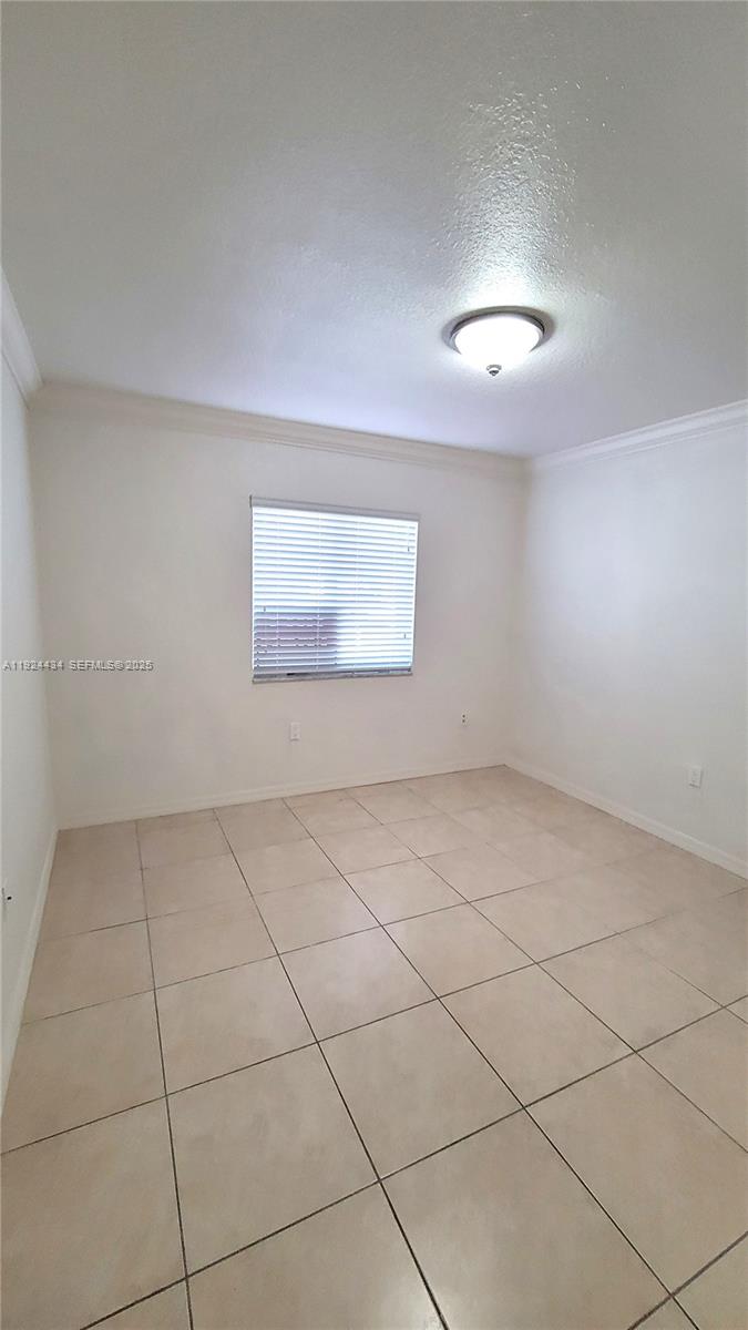 PRECIOUS HOMES AT LAKES B - Residential Lease