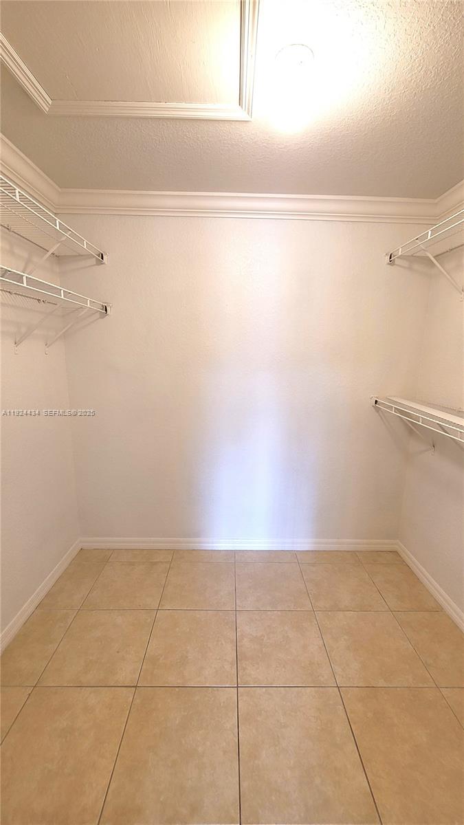 PRECIOUS HOMES AT LAKES B - Residential Lease