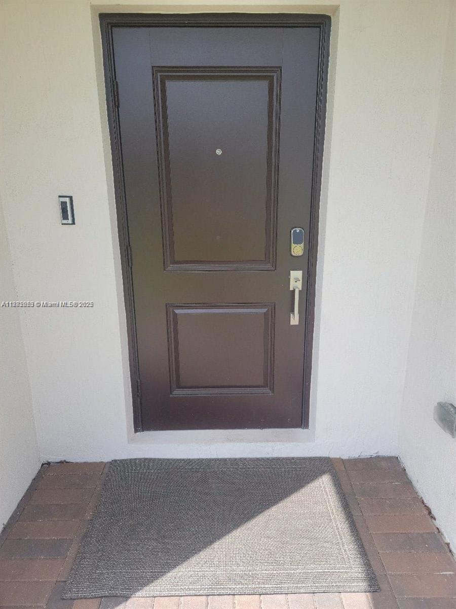 VIA VENTURA NEIGHBORHOOD - Residential Lease