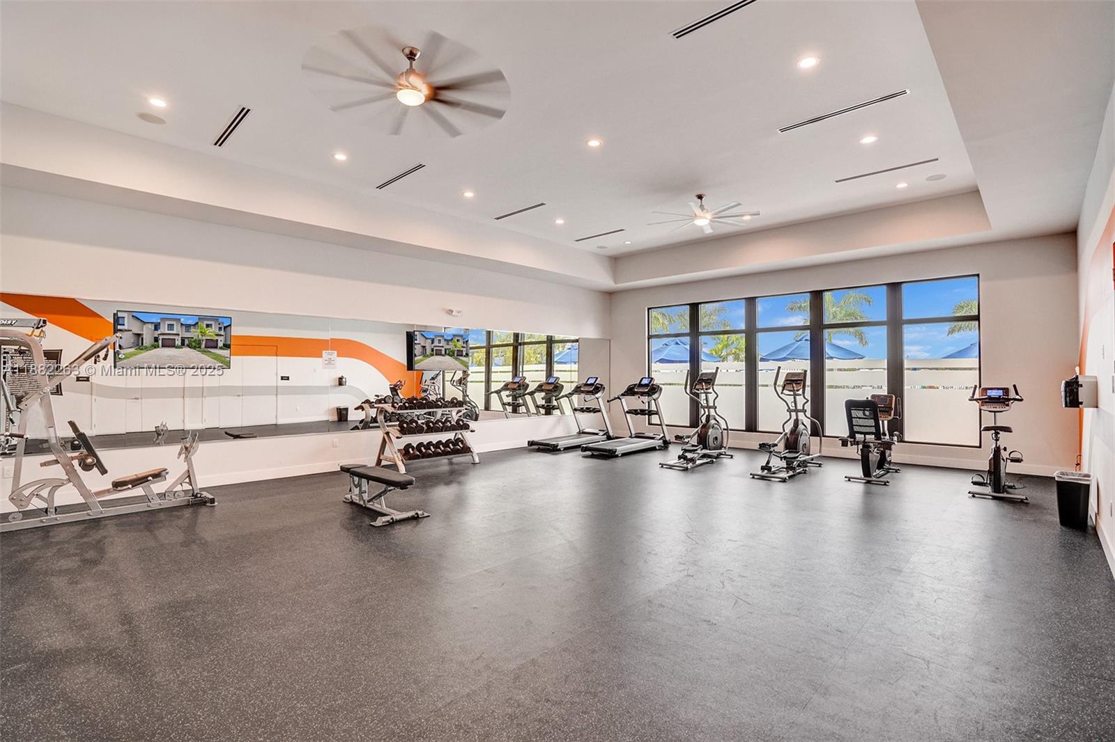 VIA VENTURA NEIGHBORHOOD - Residential Lease
