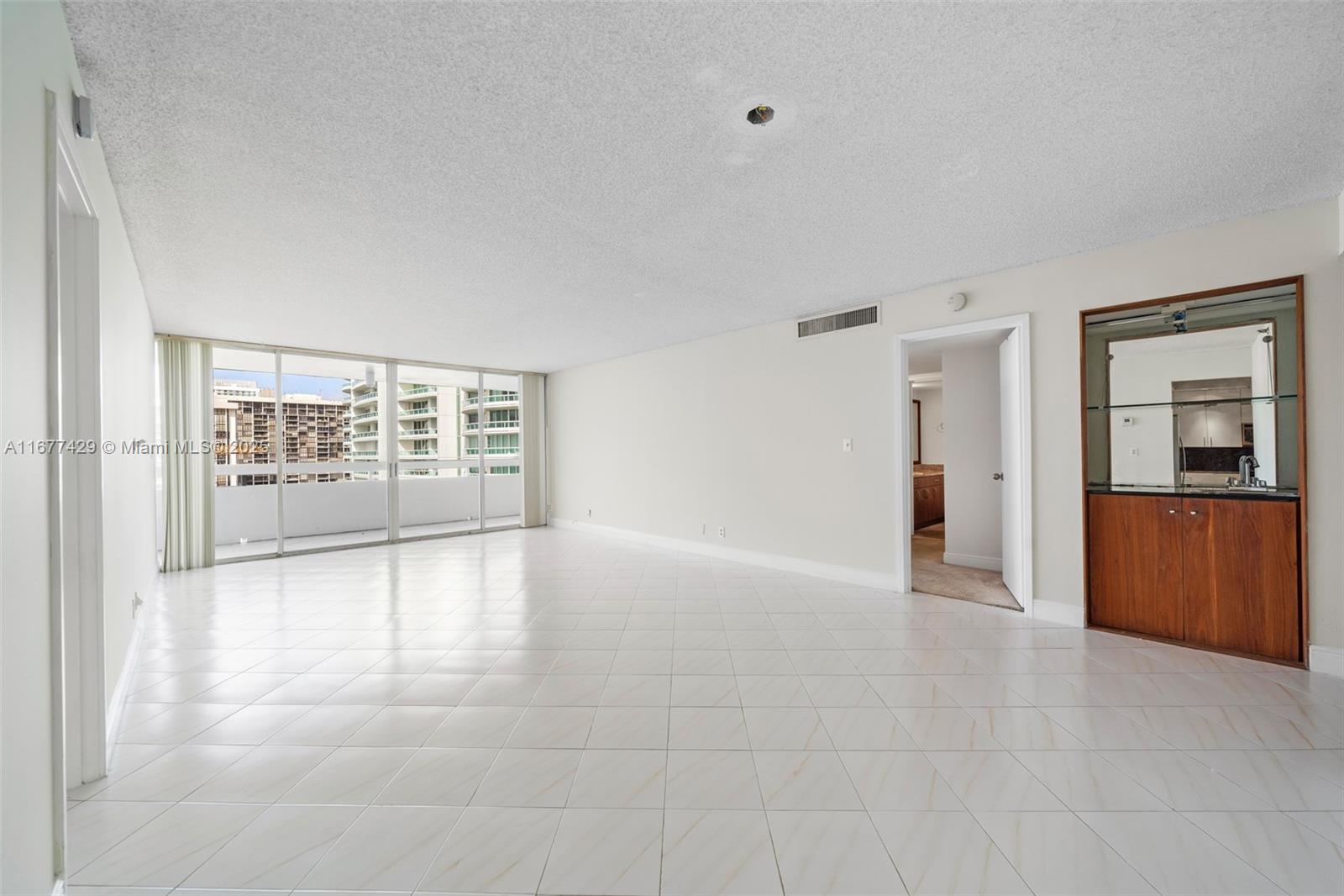 IMPERIAL AT BRICKELL COND - Residential