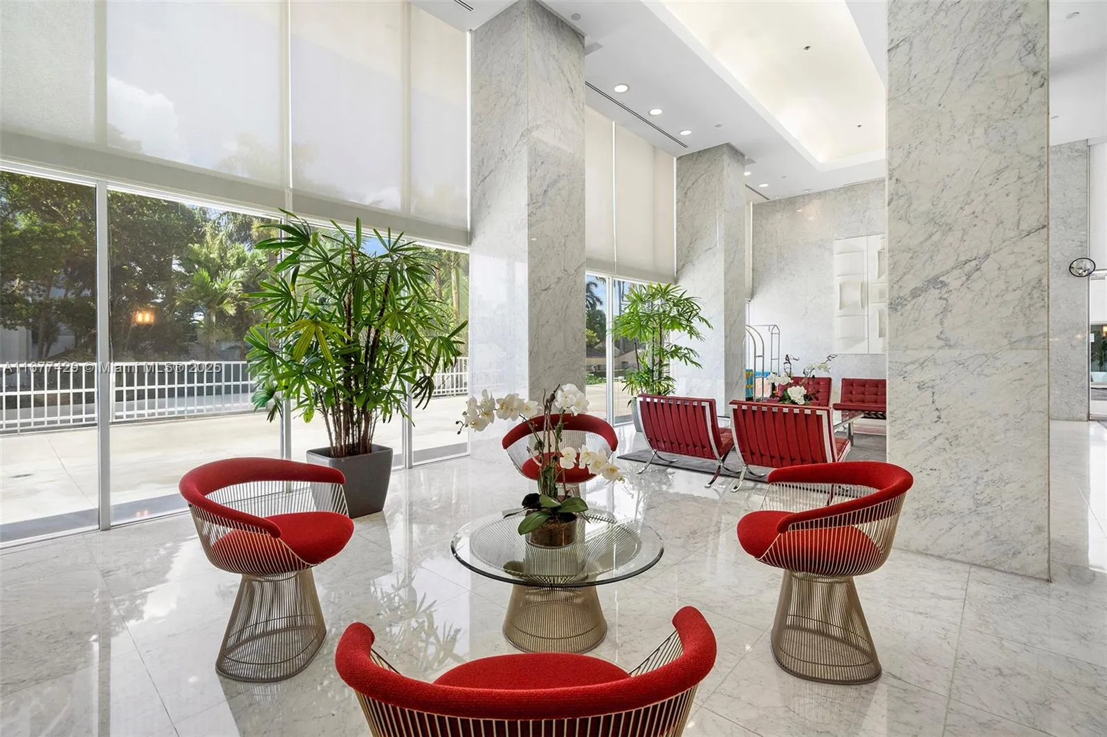 Miami, Florida 33129, United States, 2 Bedrooms Bedrooms, ,3 BathroomsBathrooms,Residential,Active,38039