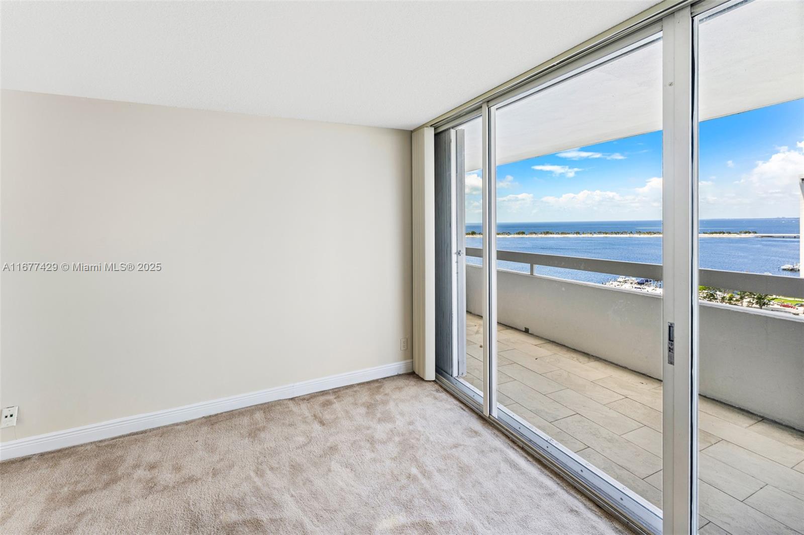 IMPERIAL AT BRICKELL COND - Residential