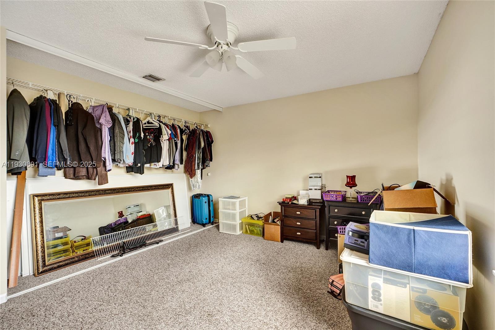 TOWNGATE - Residential