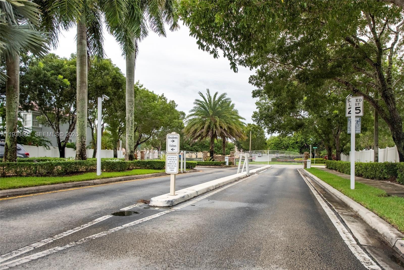 TOWNGATE - Residential