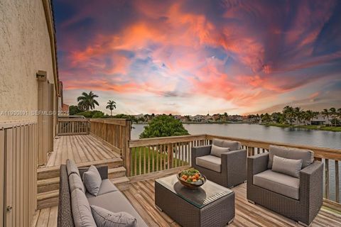 15651 NW 14th Ct Pembroke Pines FL 33028