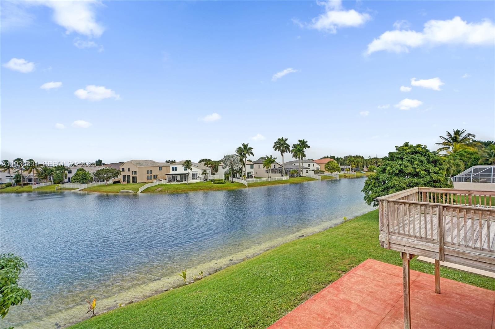 TOWNGATE - Residential