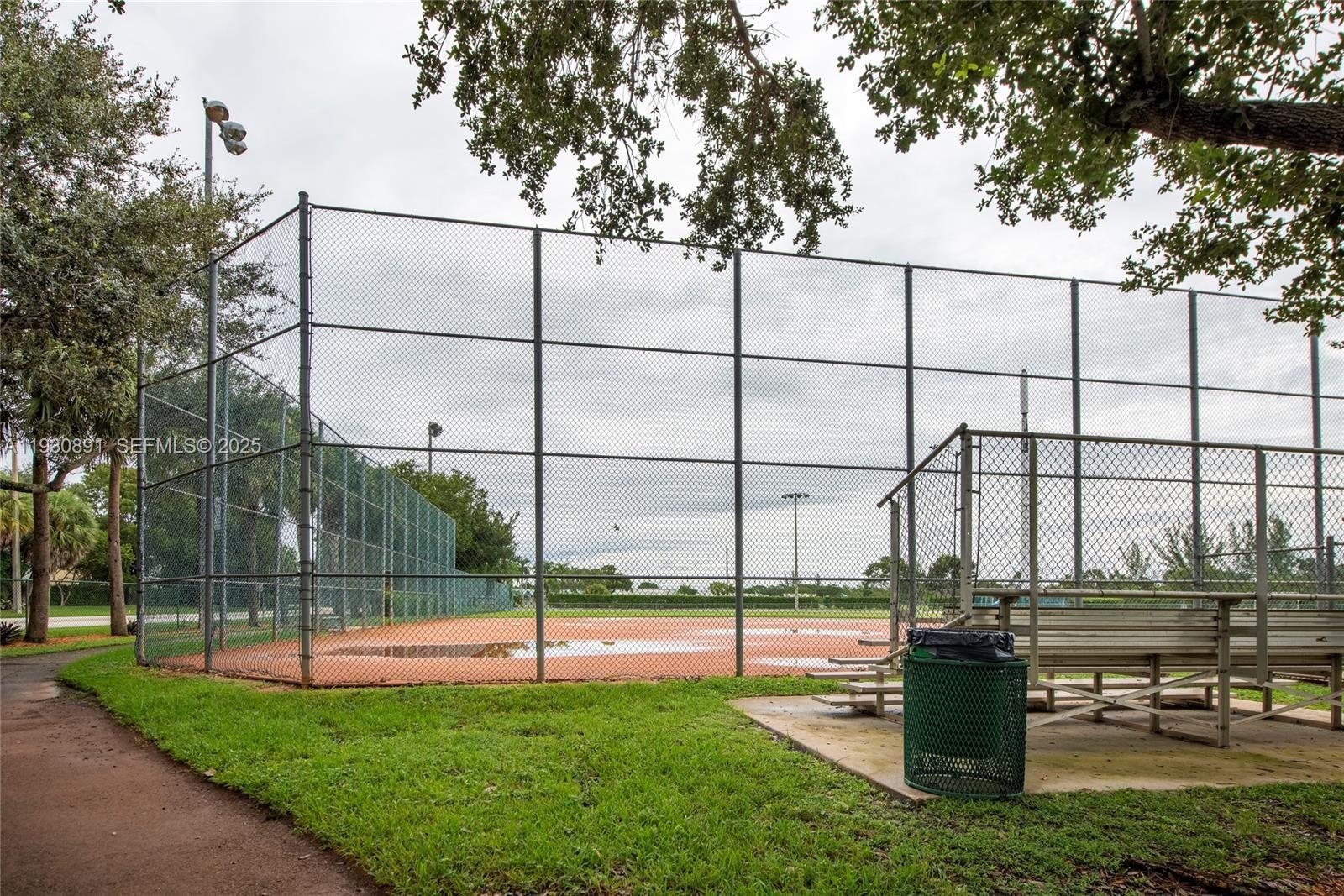 TOWNGATE - Residential