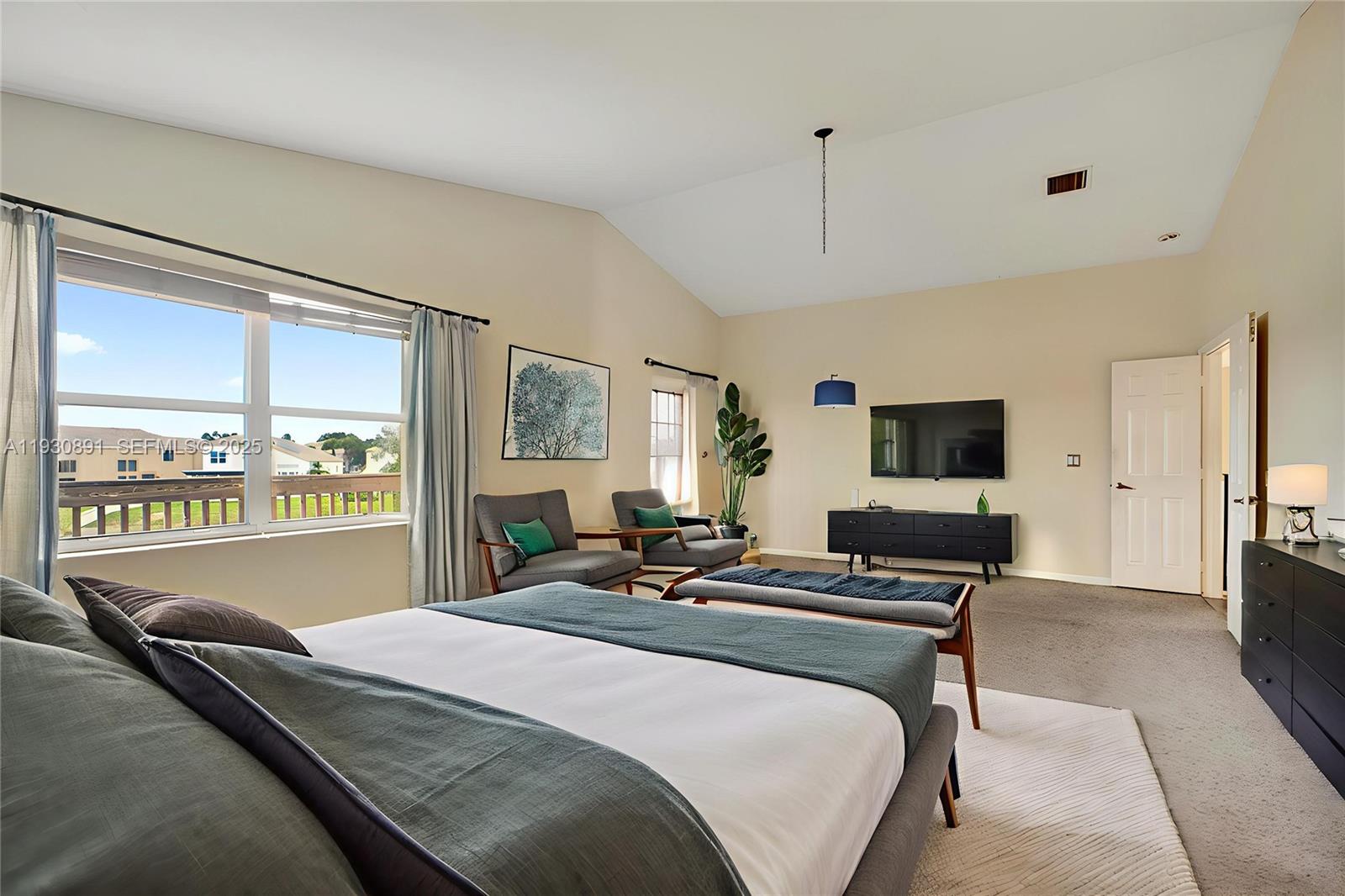 TOWNGATE - Residential