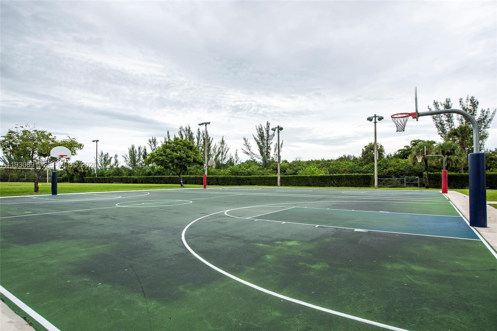 TOWNGATE - Residential