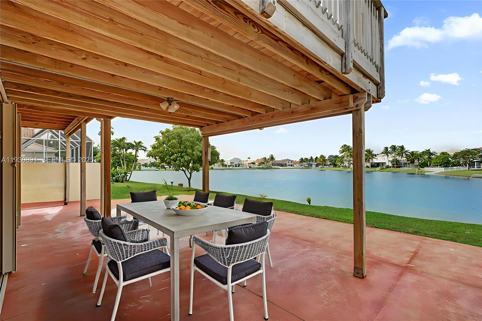 TOWNGATE - Residential