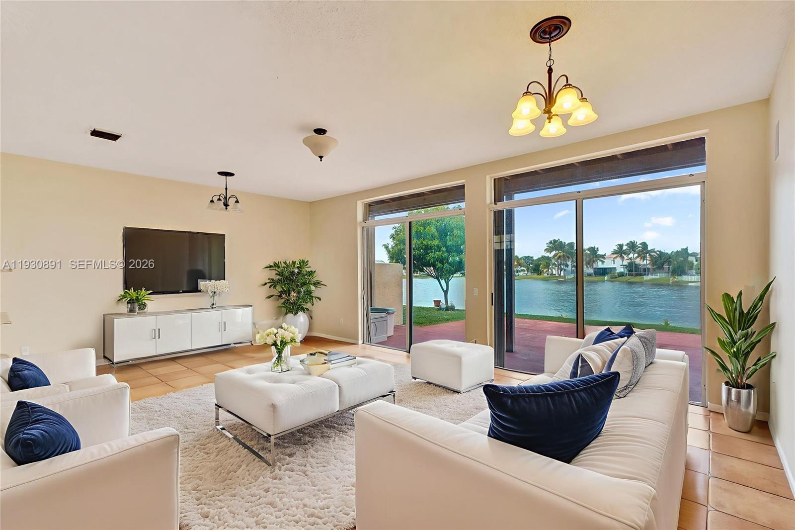 TOWNGATE - Residential