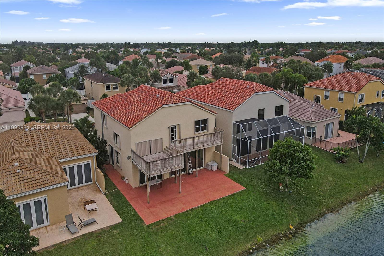 TOWNGATE - Residential