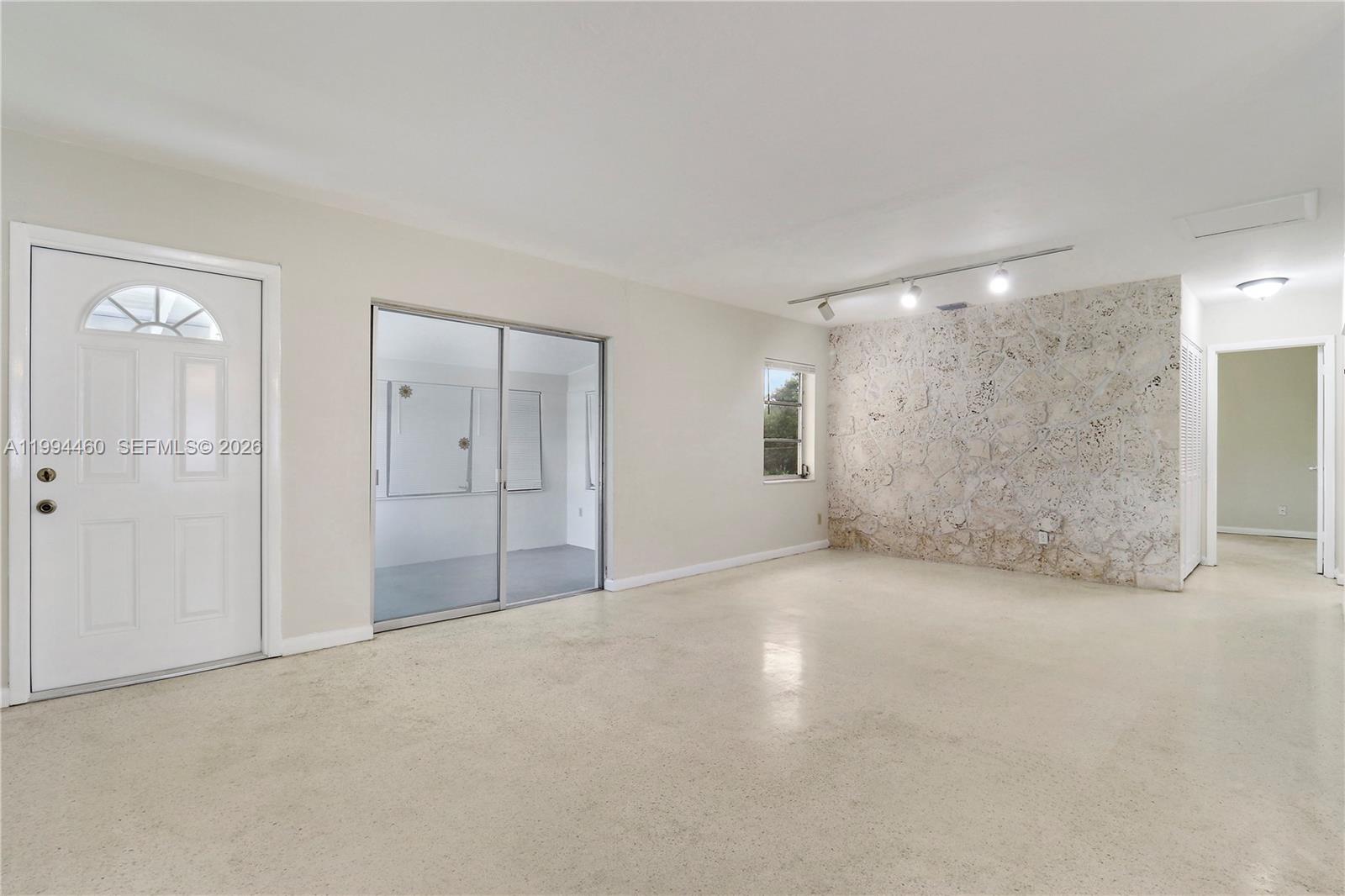 RIVER PARK UNIT 6 - Residential