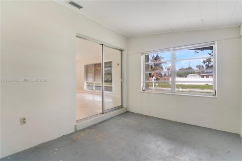 Tiny photo for 721 SE Solaz Ave, Port St Lucie, FL 34983 (MLS # A11994460)