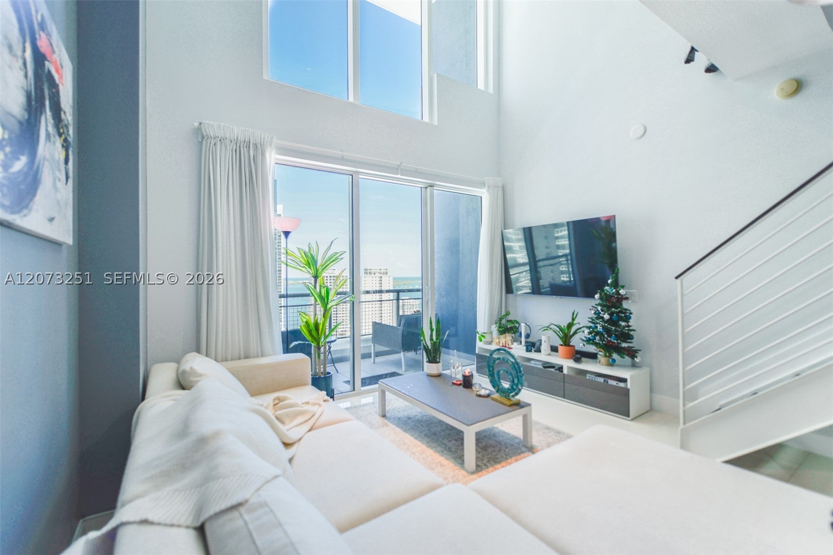 60 SW 13th St 2404