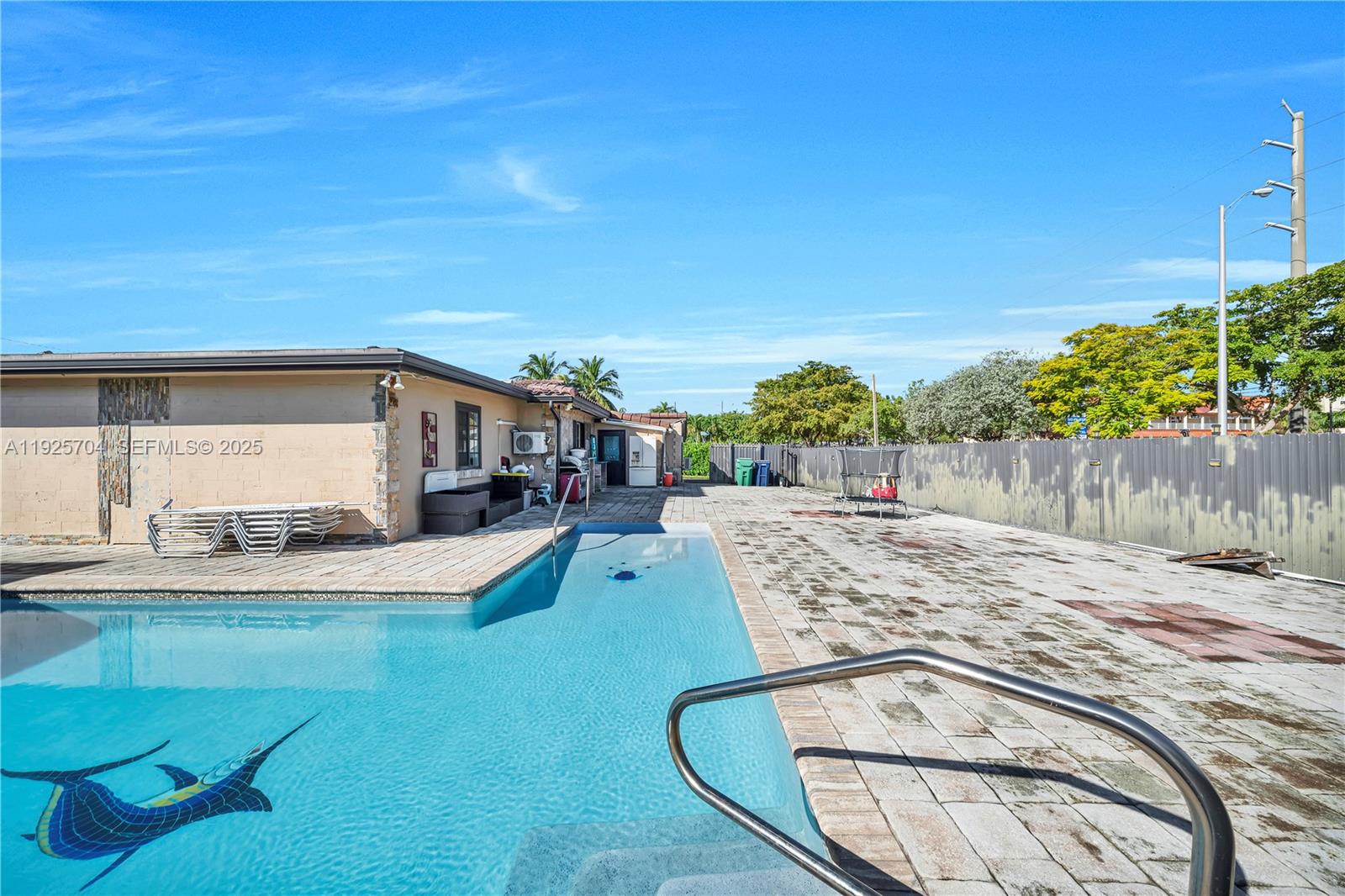 HEFTLER HOMES SUNSET PARK - Residential