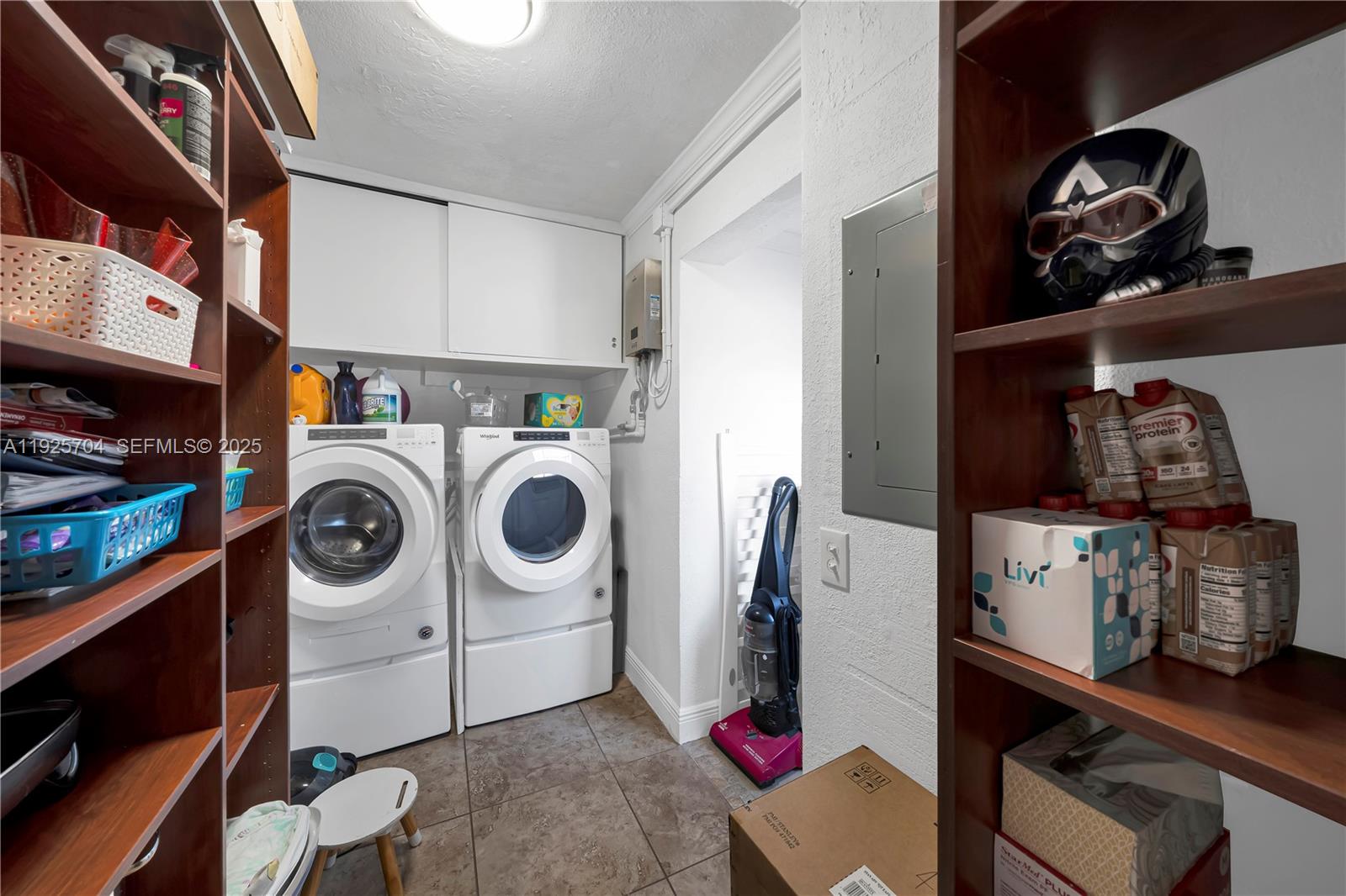 HEFTLER HOMES SUNSET PARK - Residential