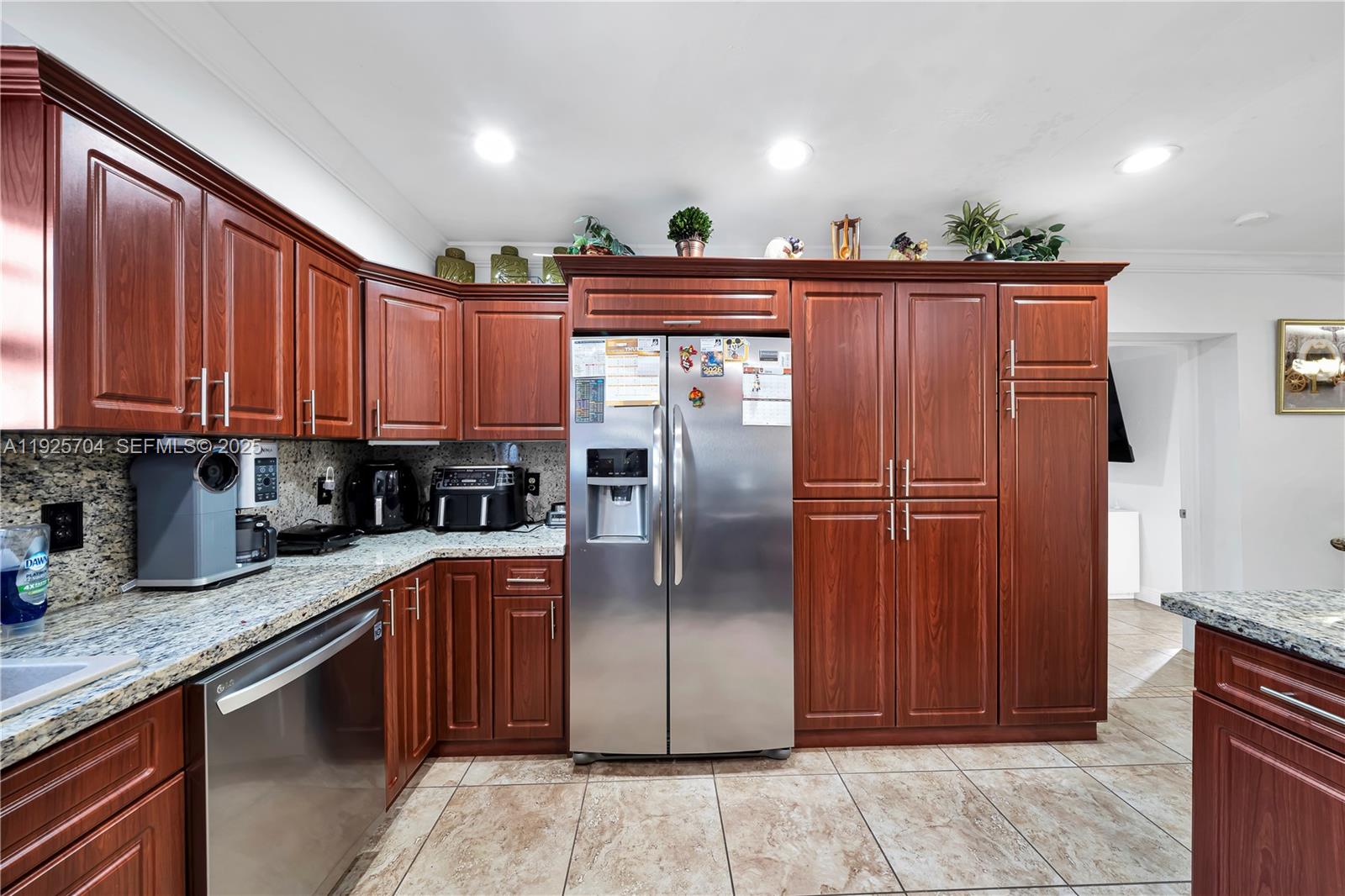 HEFTLER HOMES SUNSET PARK - Residential