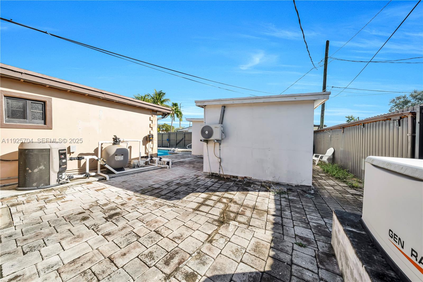 HEFTLER HOMES SUNSET PARK - Residential