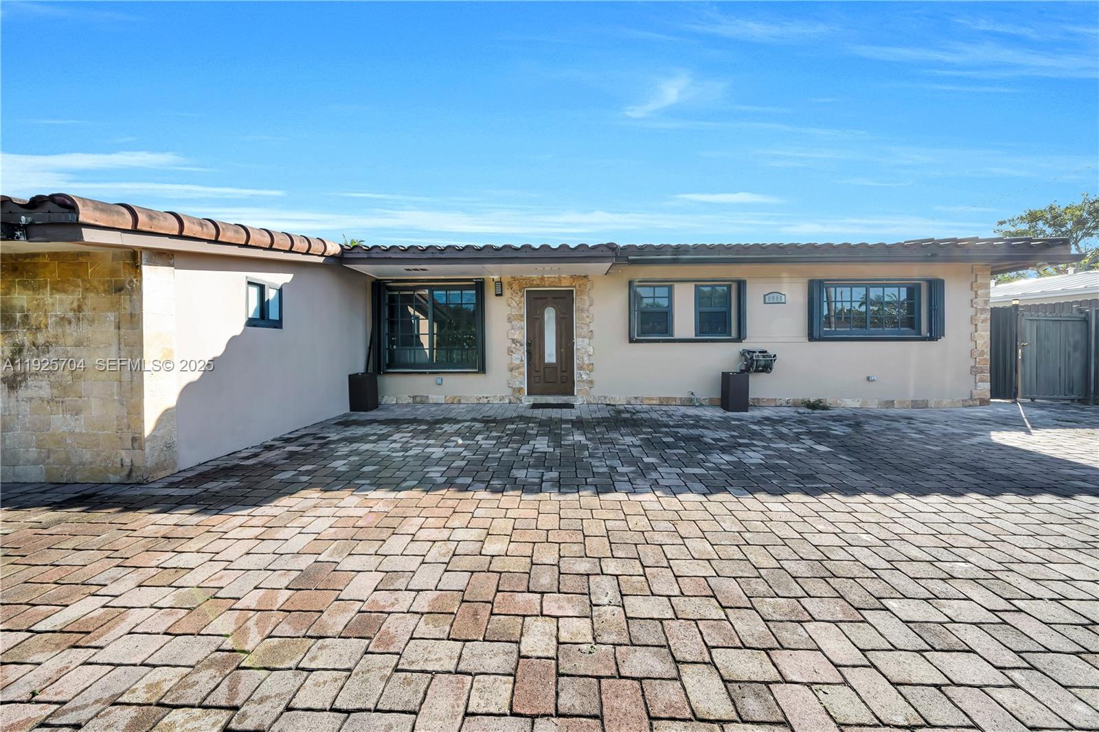 HEFTLER HOMES SUNSET PARK - Residential