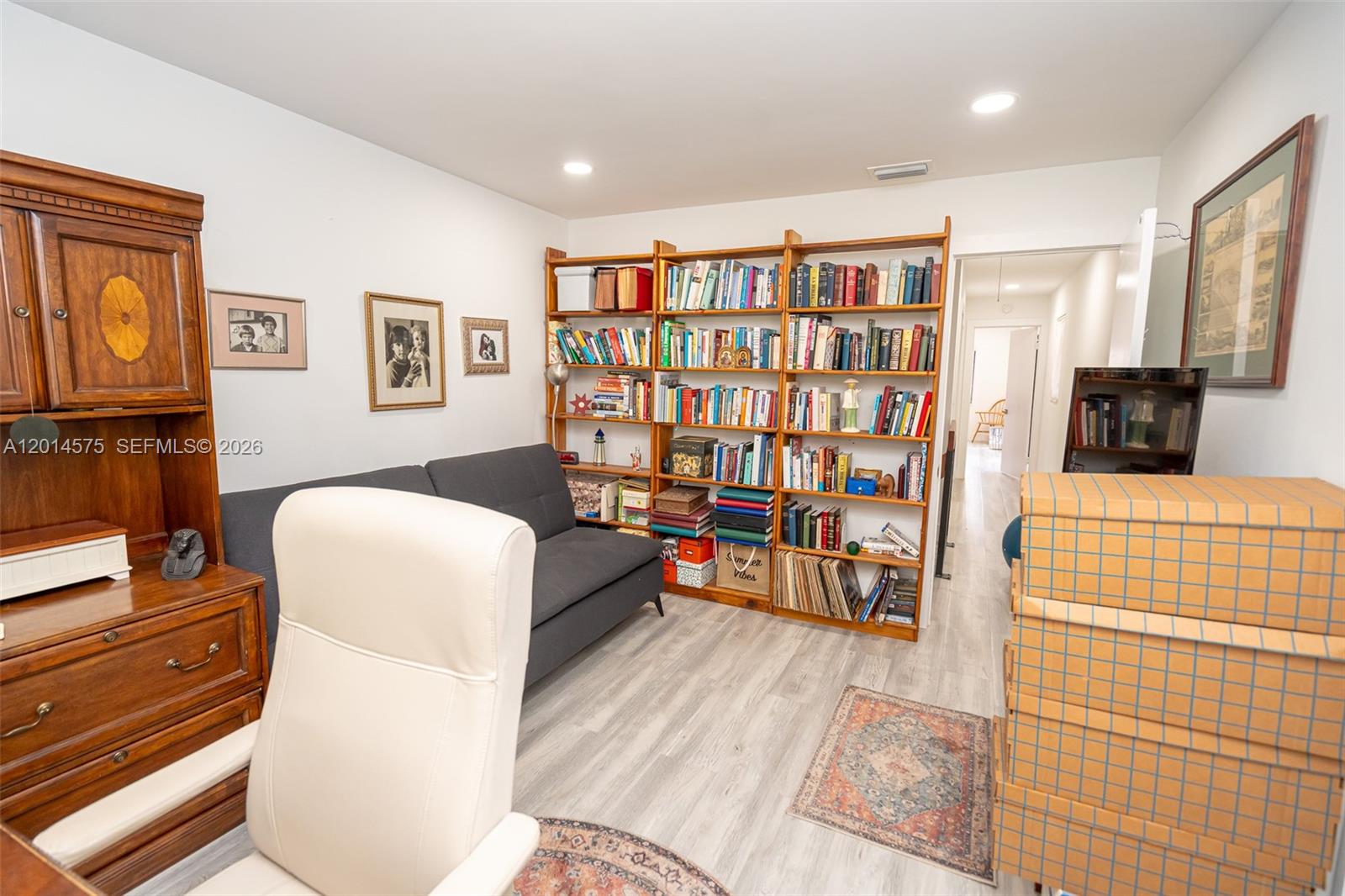 COSTA DEL SOL CONDO O - Residential