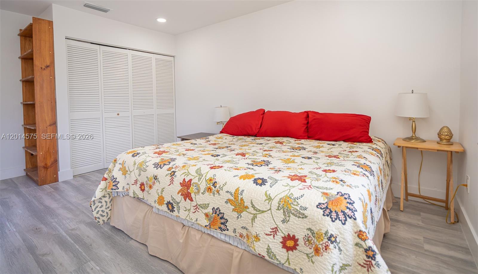 COSTA DEL SOL CONDO O - Residential