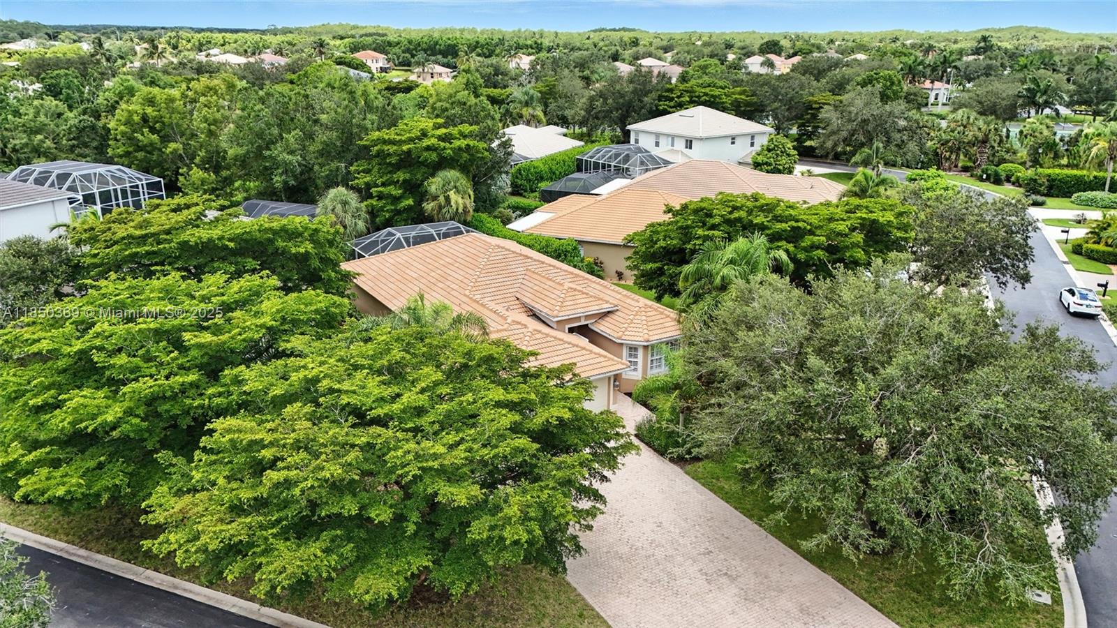 Colonial Oaks - Residential