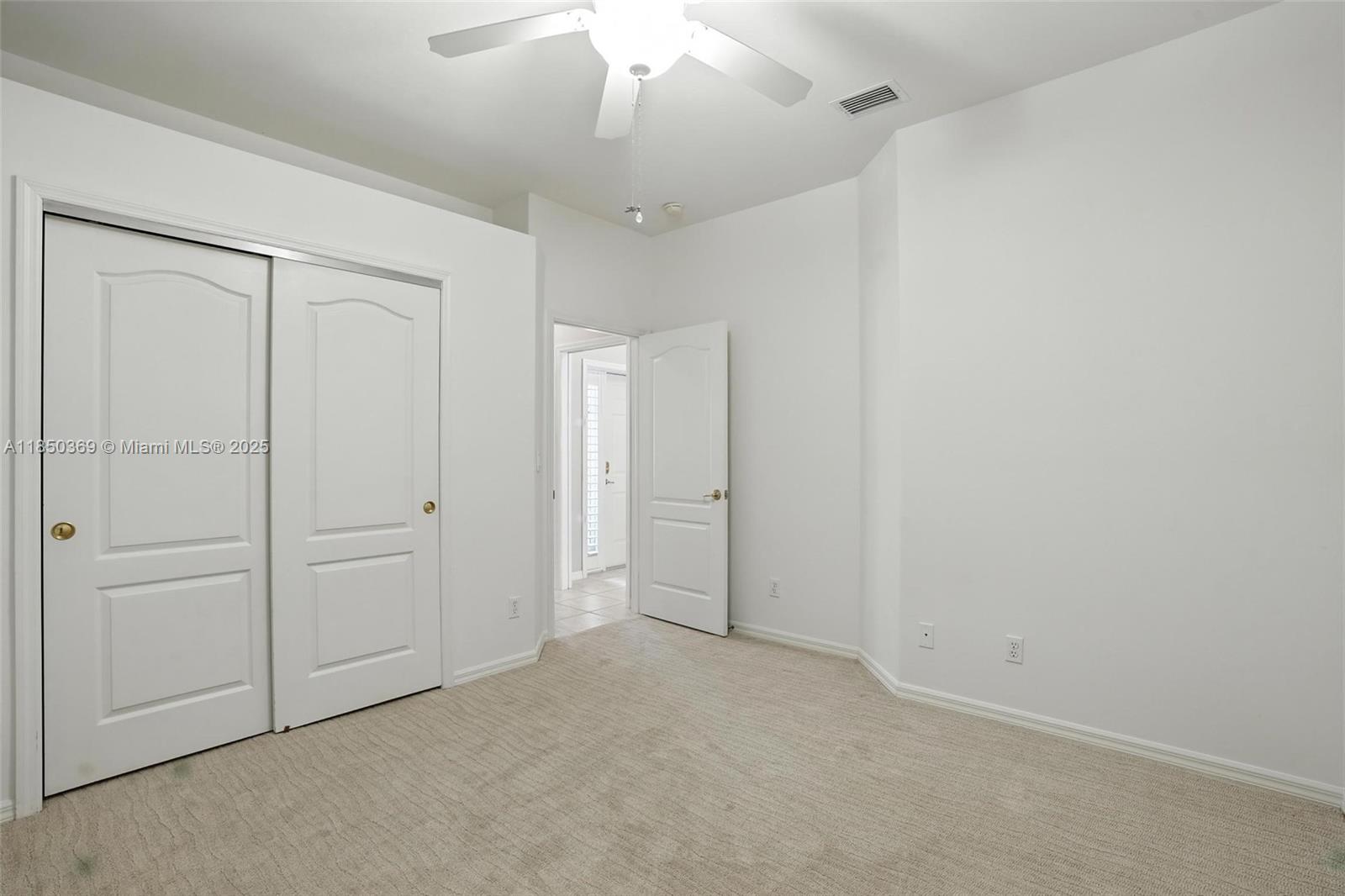 Colonial Oaks - Residential