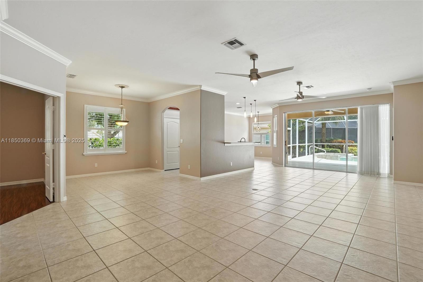 Colonial Oaks - Residential