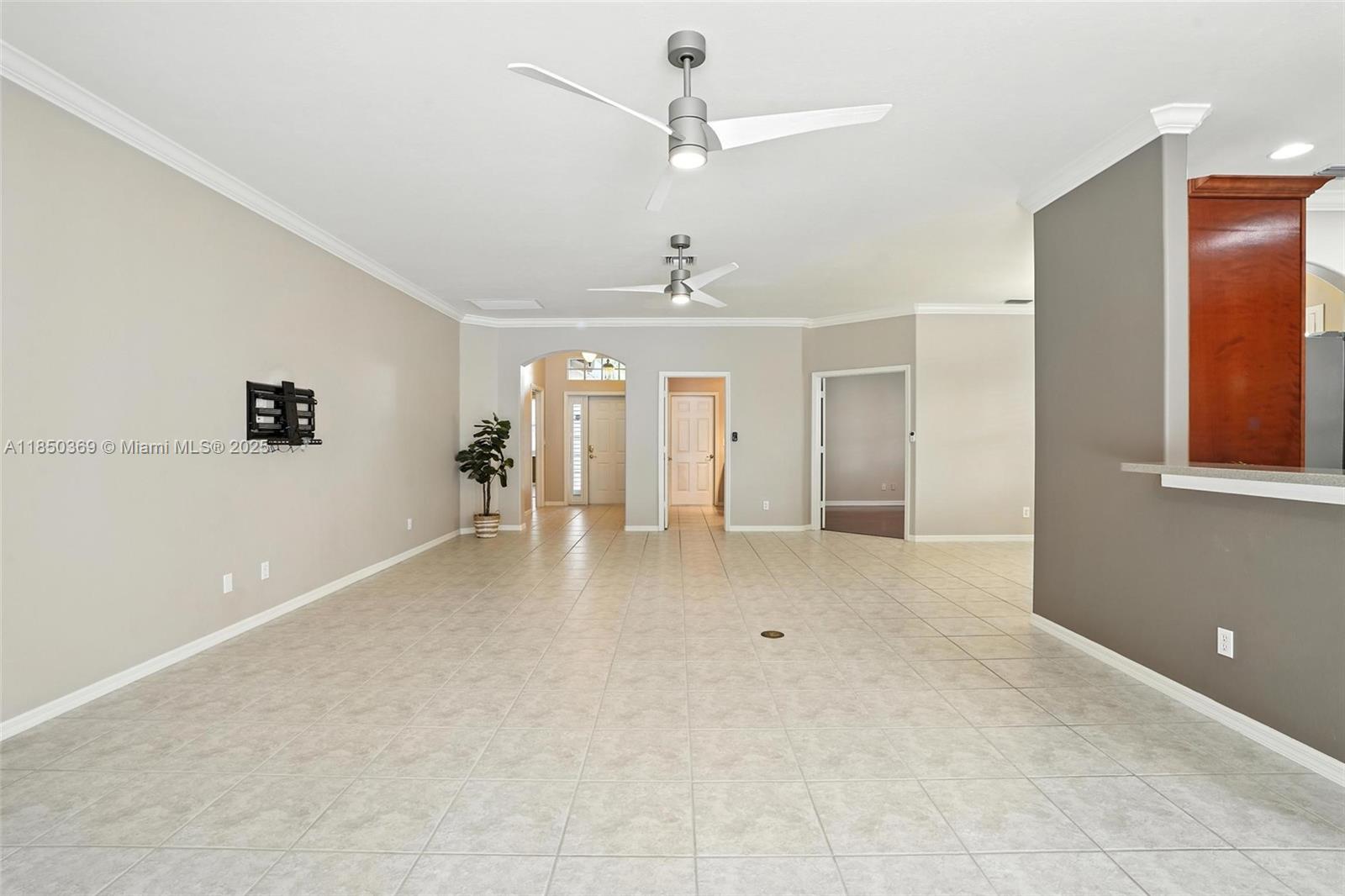 Colonial Oaks - Residential