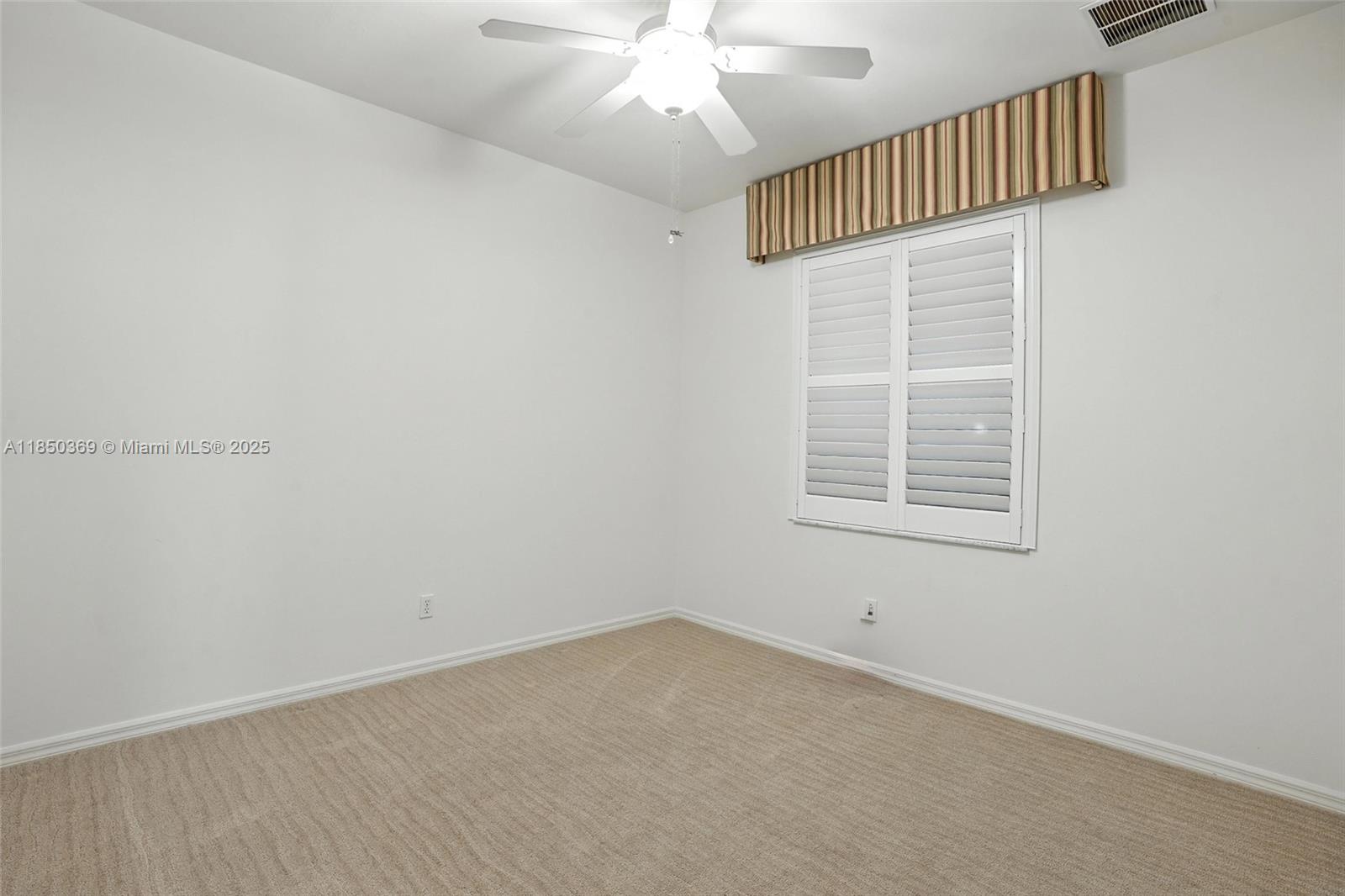 Colonial Oaks - Residential