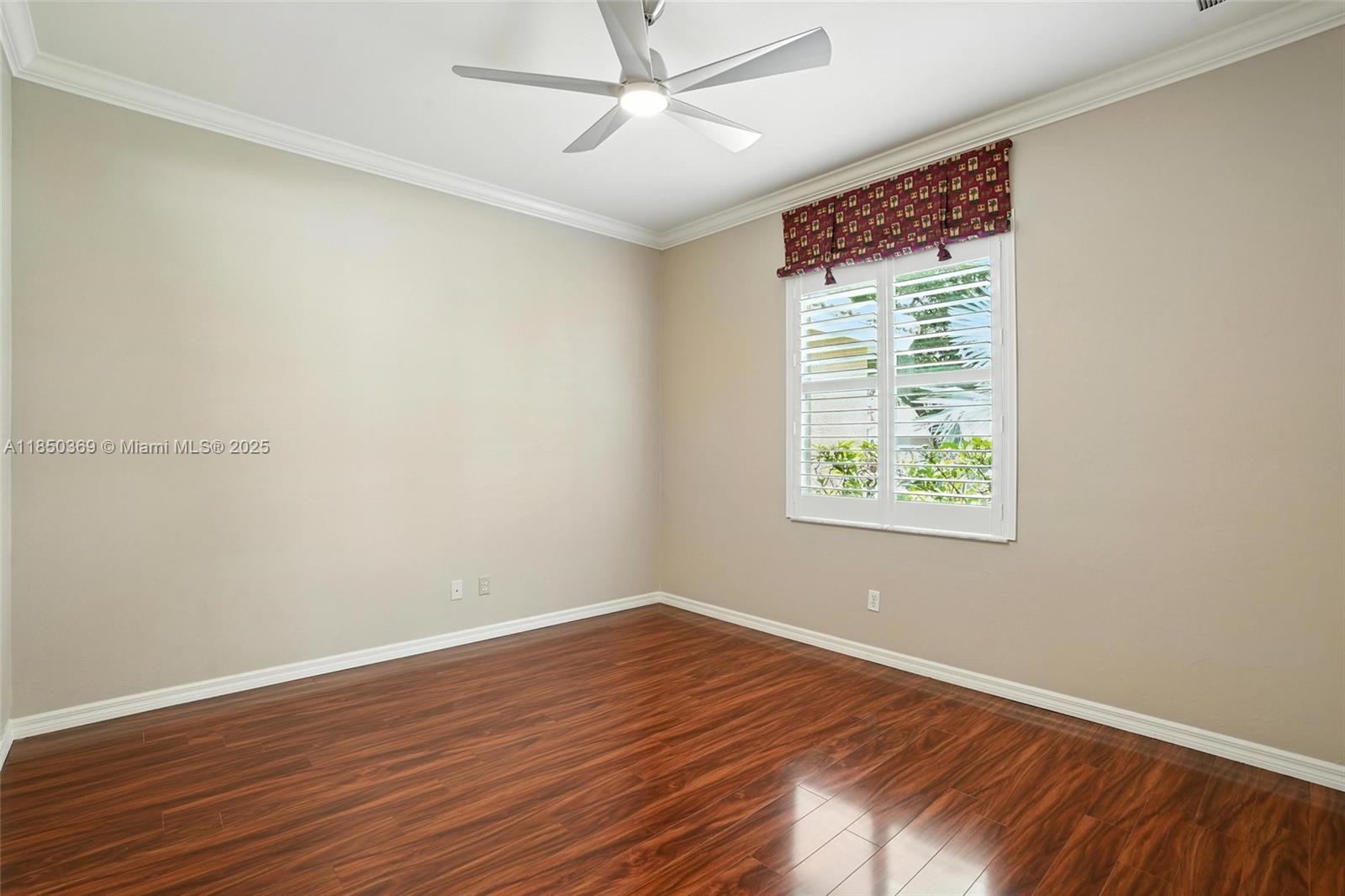 Colonial Oaks - Residential